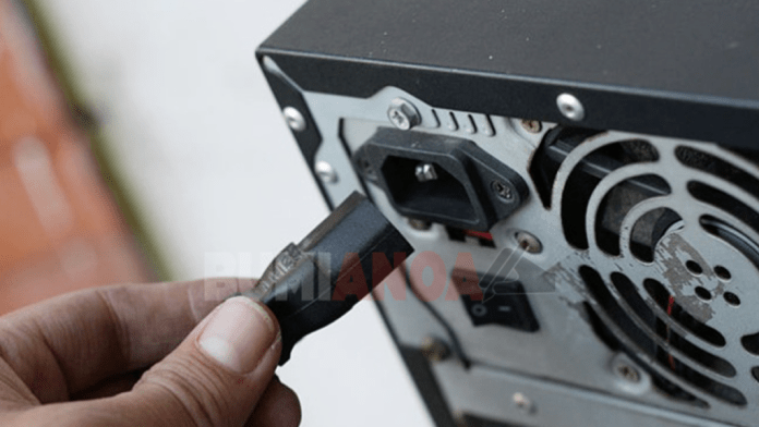 USB-Not-Recognized-cabut-kabel-power-supply-1